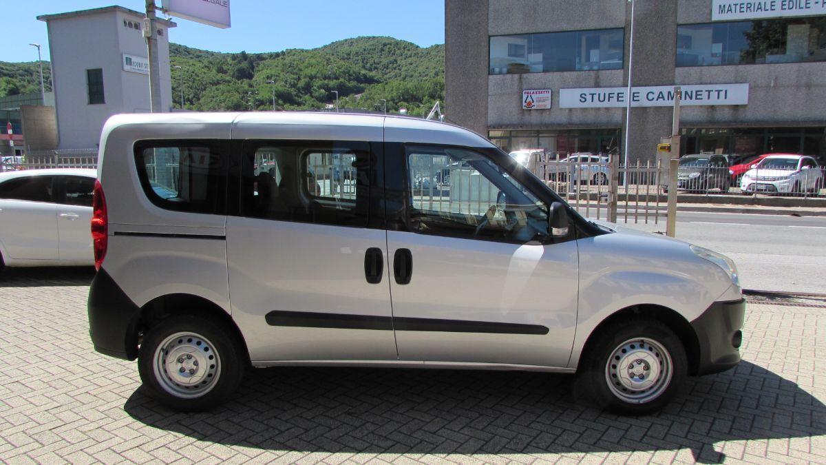 FIAT Doblo cargo combi N1 1.3 mjt 16v SX 90cv E5+(E5) cargo combi N1 1.3 mjt 16v SX 90cv E5+(E5)