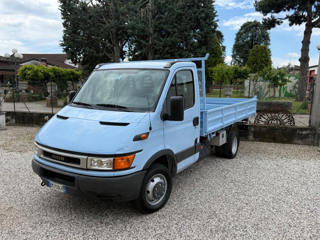 Iveco Daily 35C9 2.8 D PL-RG Cabinato