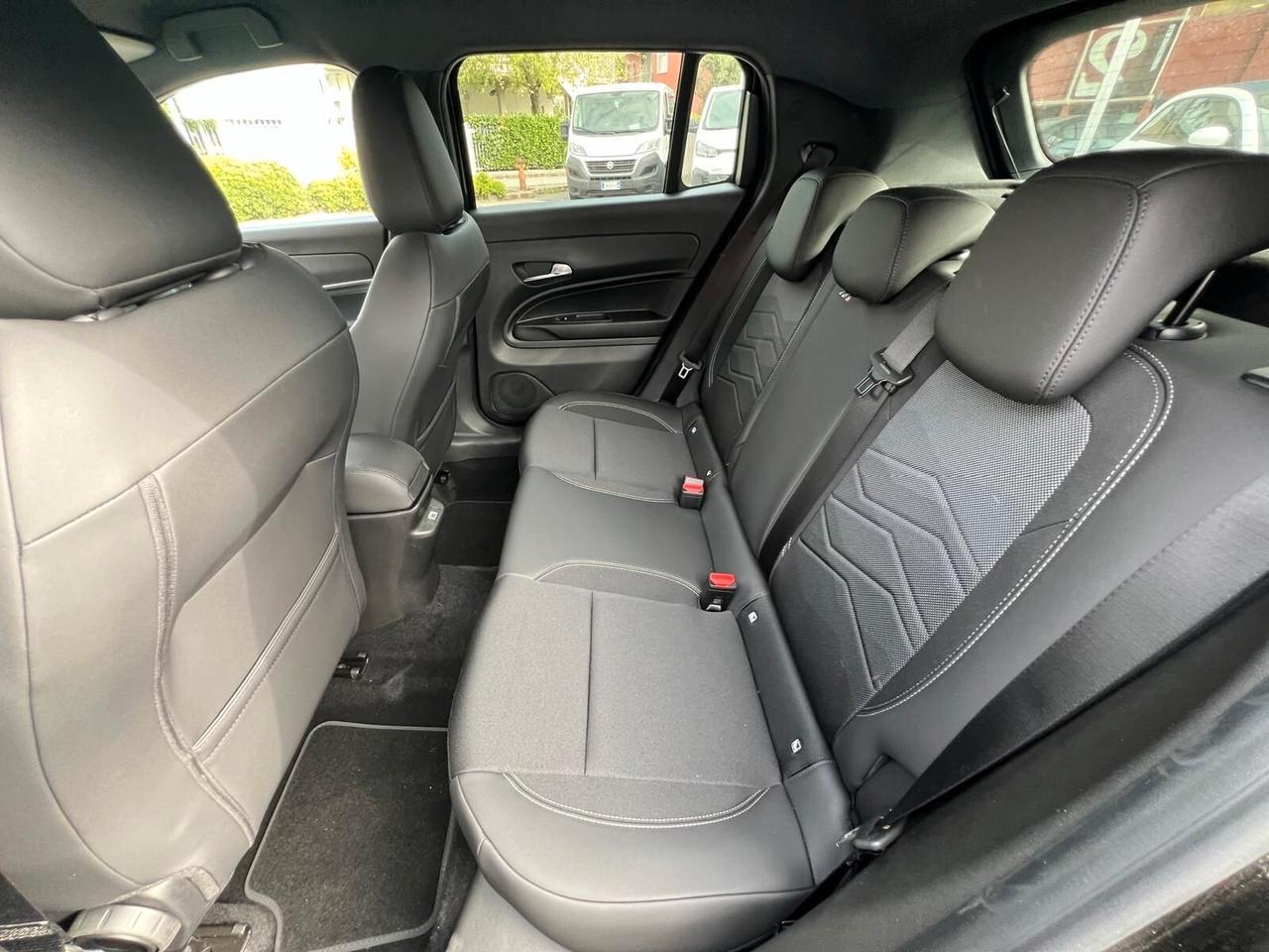 Jeep Avenger 1.2 Turbo 110 CV MHEV Summit