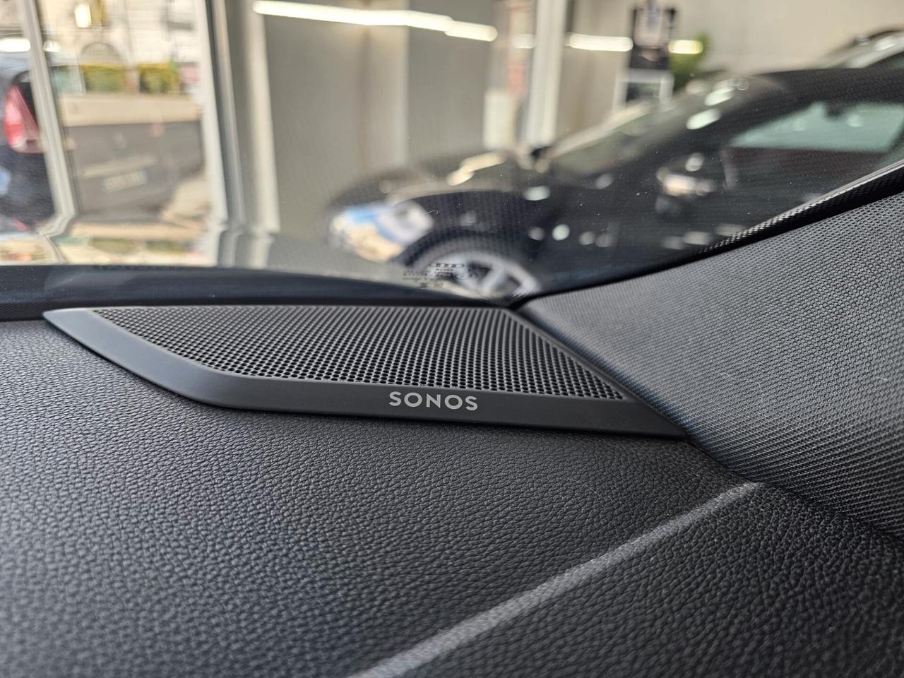 NUOVA AUDI RSQ3 SPORTBACK 2.5 BENZ 400CV S-TRONIC