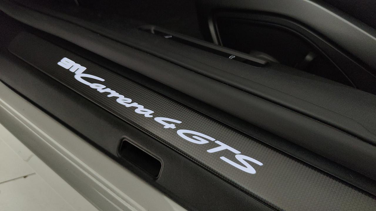 PORSCHE 911 VIII Carrera 992 Coupe - 911 Coupe 3.0 Carrera 4 GTS aut