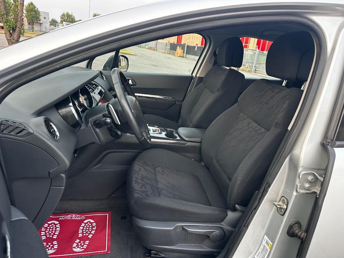 PEUGEOT - 3008 - 1.6 e-HDi 115 CV c.r. Business