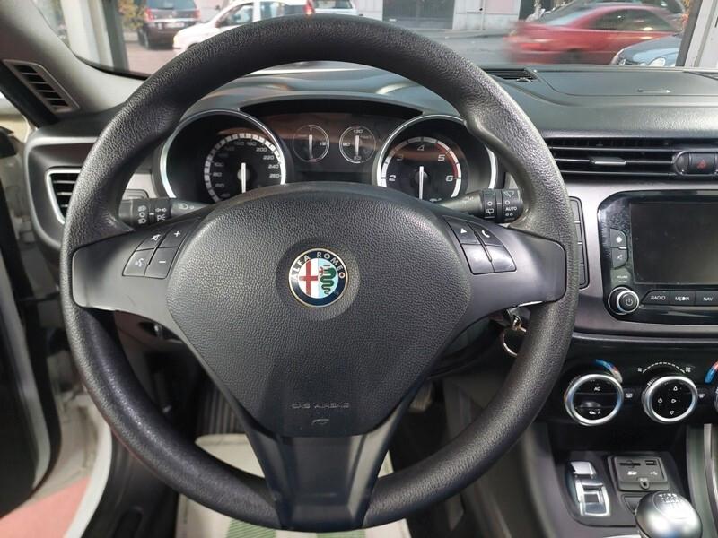 Alfa Romeo Giulietta 1.6 JTDm-2 105 CV Exclusive
