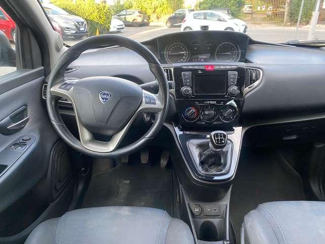 Lancia Ypsilon Ypsilon III 2015 1.2 Black and Noir s