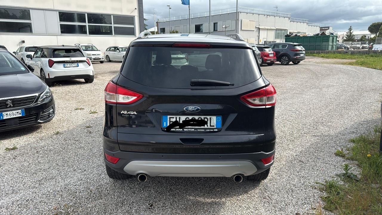 Ford Kuga 2.0 TDCI 120 CV S&S 2WD Titanium