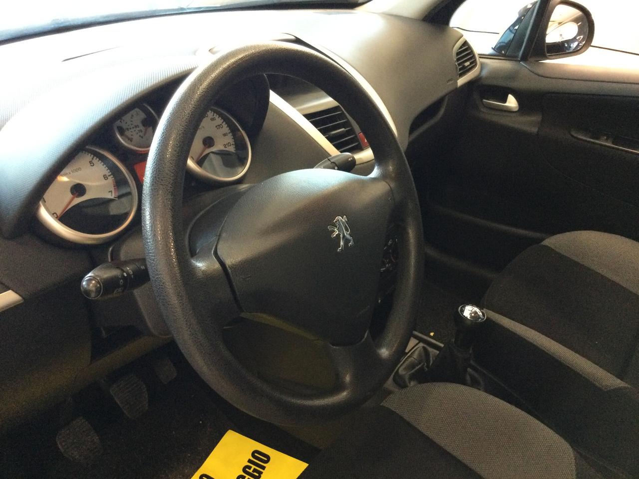 Peugeot 207 1.4 VTi 95CV 5p. X Line ECO GPL