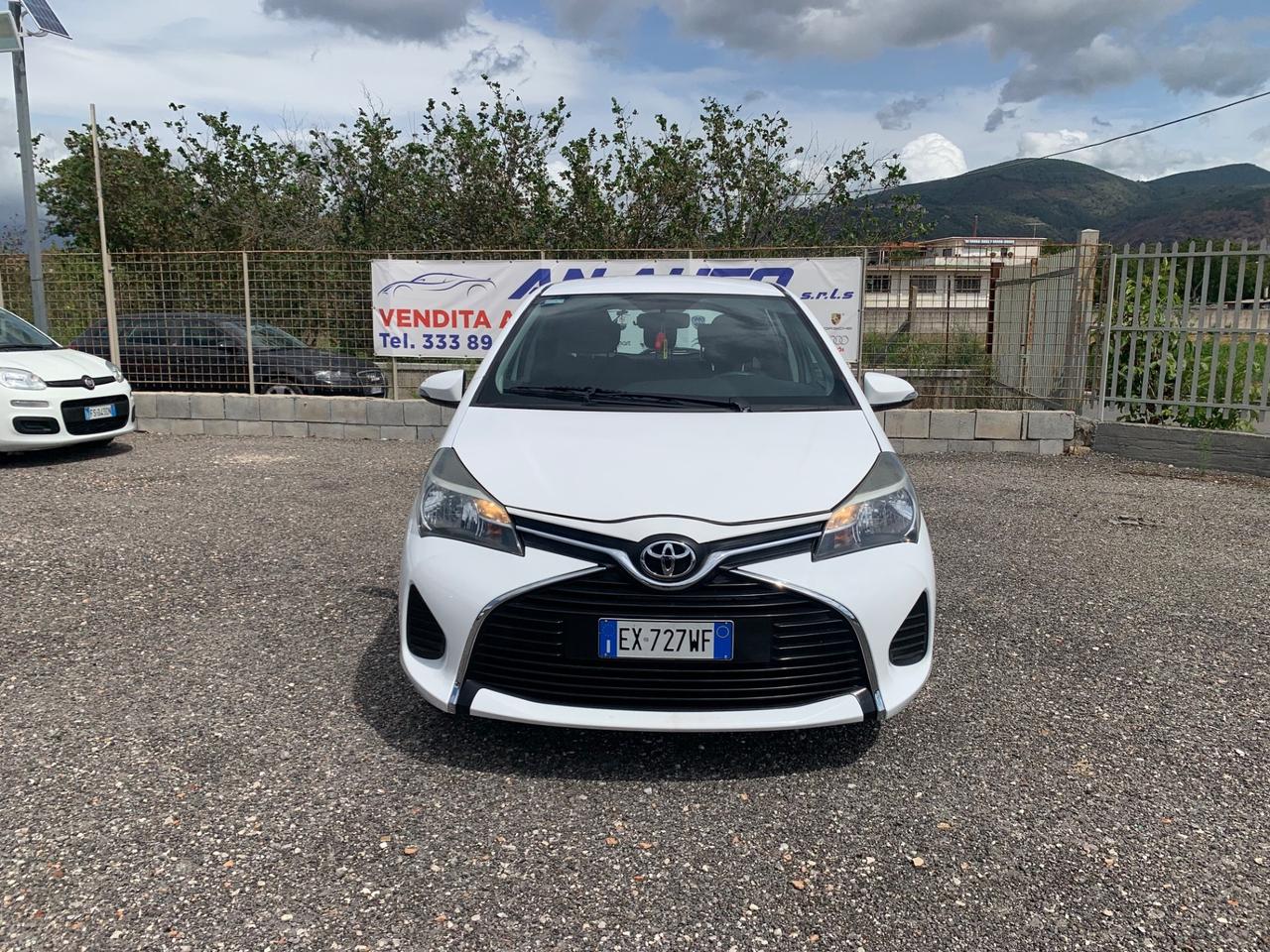 Toyota Yaris 1.0 5p - 12/2014