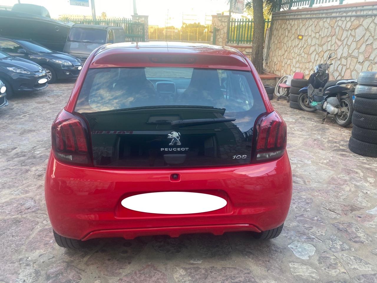 Peugeot 108 2014 1.2 82 CV 5 porte Active