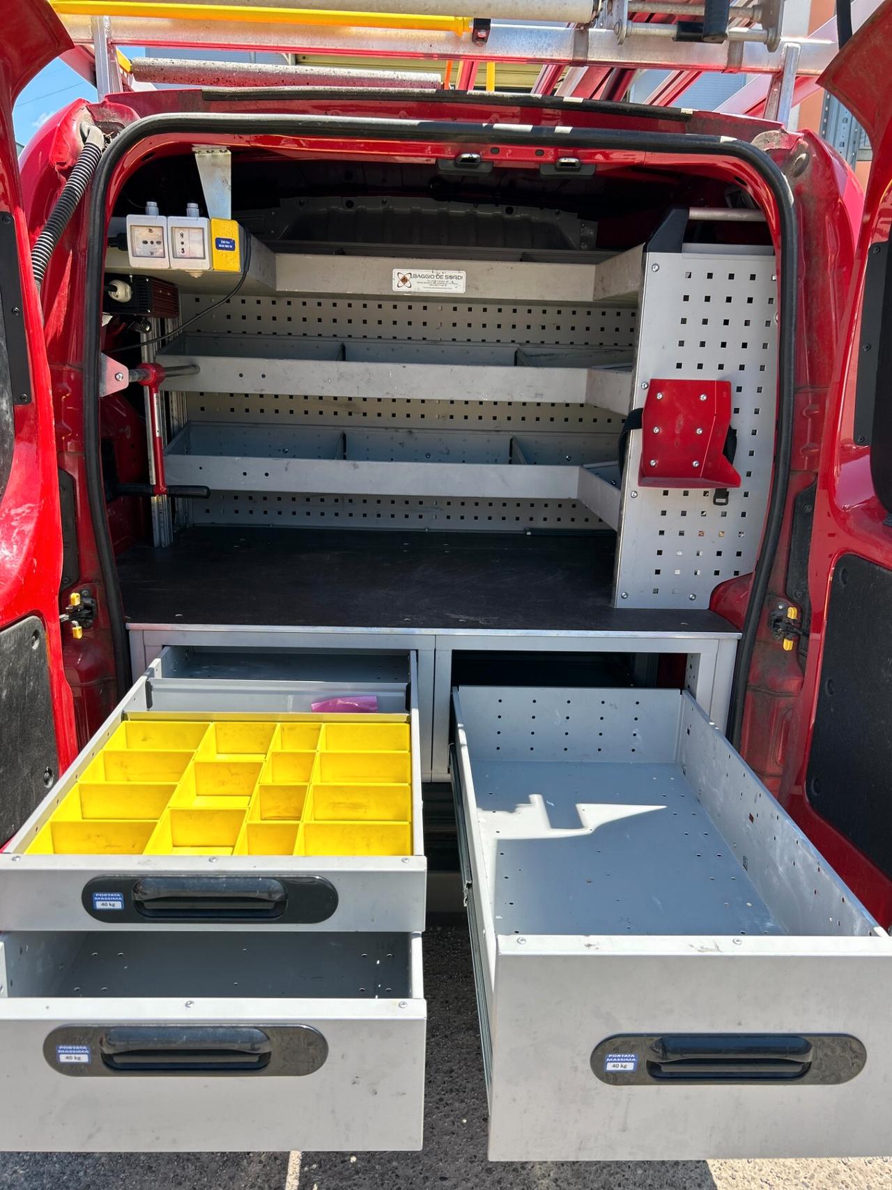 FIAT FIORINO ADVENTURE ALLESTITO