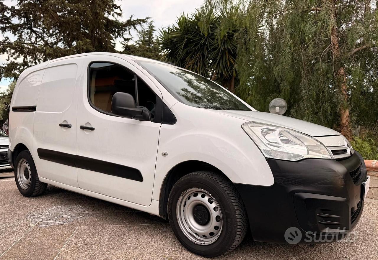 Citroen Berlingo BlueHDi 120 S&S Van 3 posti Club