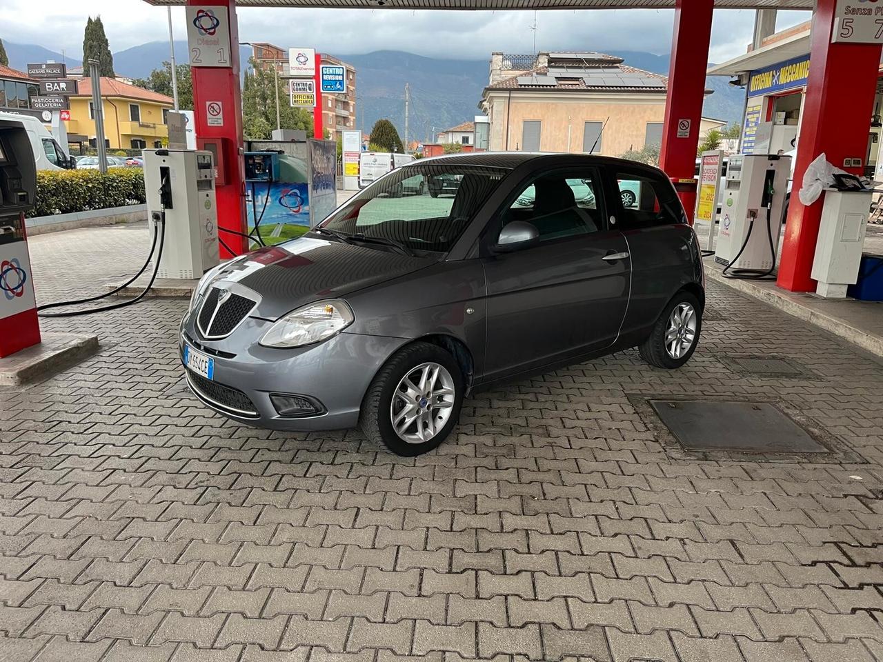 Lancia Ypsilon 1.4 GPL ORIGINALE MANUTENZIONE COMPLETA PROMO