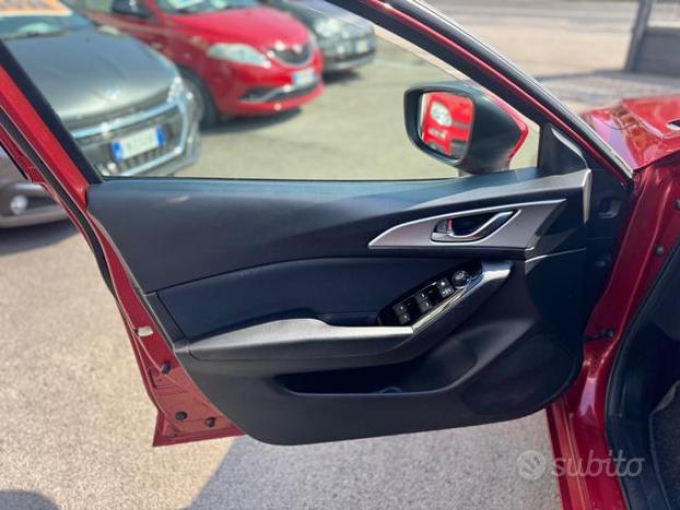 MAZDA 3 1.5 Skyactiv-D Exceed OK NEOPATENTATI