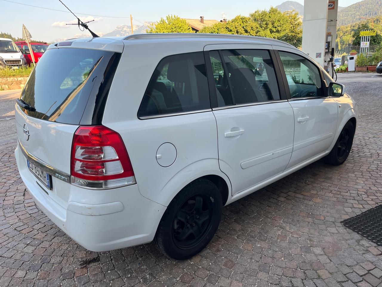 Opel Zafira 1.7 CDTI 110CV 7 POSTI