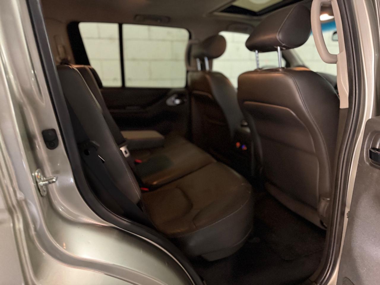 Nissan Pathfinder 2.5 dCi Sport
