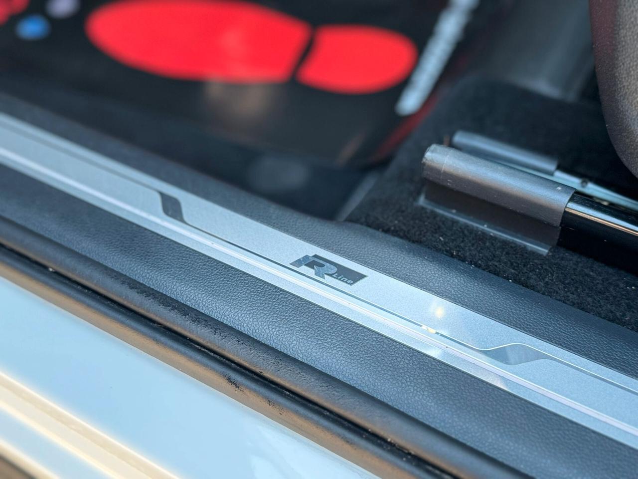 Volkswagen Tiguan 2.0 TDI SCR DSG R LINE