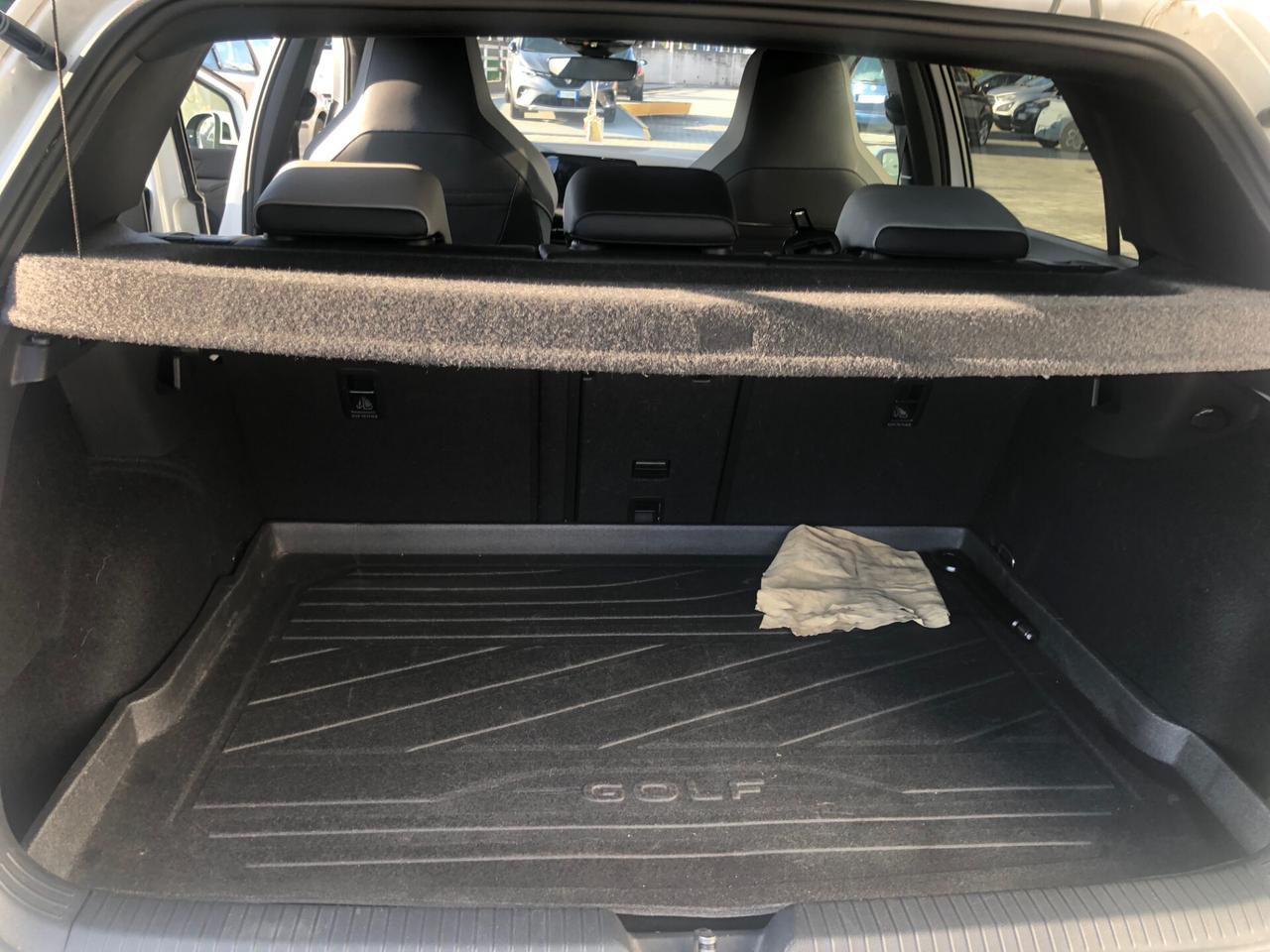 Volkswagen Golf 1.5 TSI EVO ACT R-Line