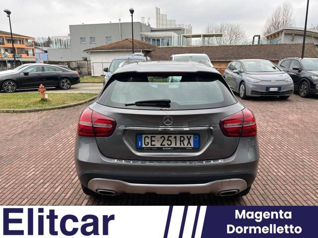 MERCEDES-BENZ GLA 180 Sport