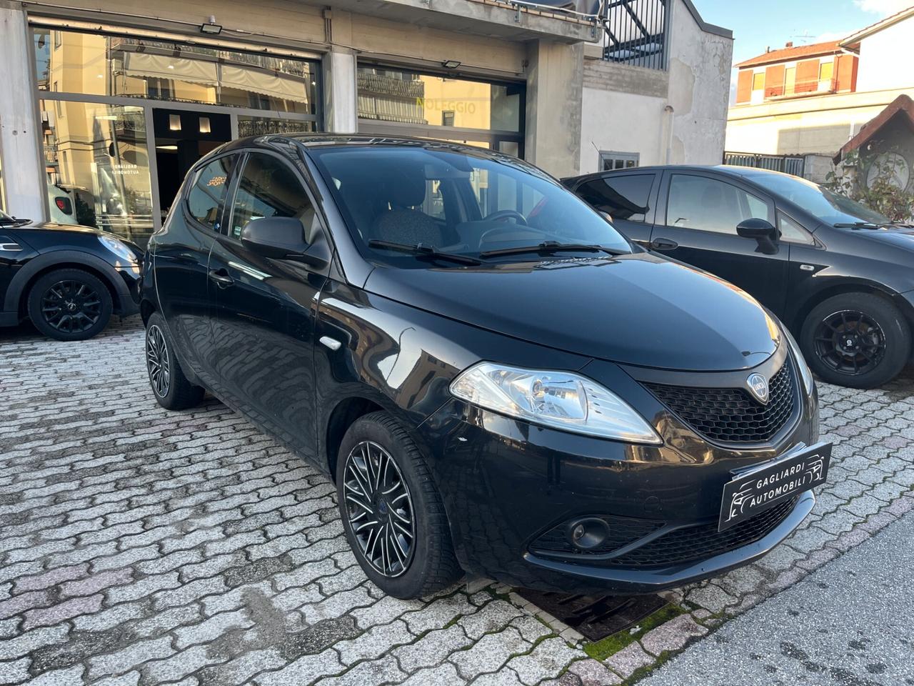Lancia Ypsilon 1.2 69 CV 5 porte GPL Ecochic UNICO PROPRIETARIO