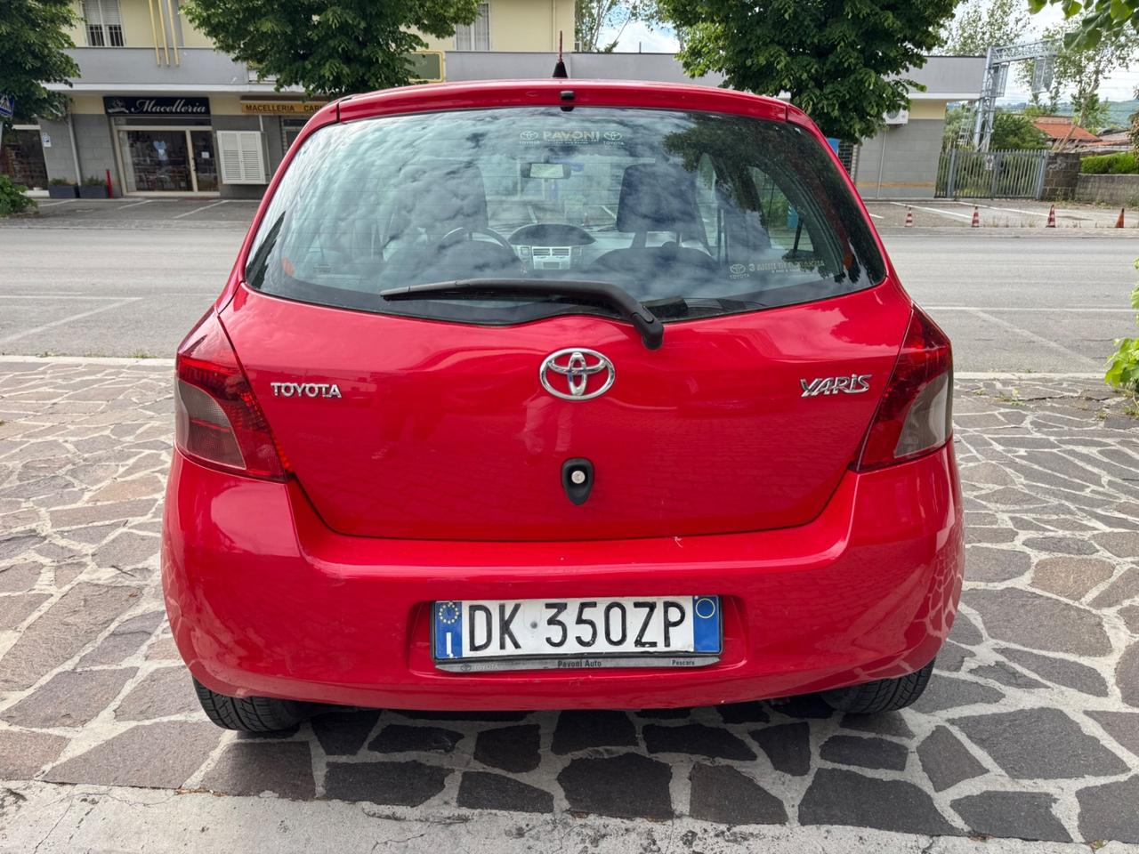 Toyota Yaris 1.0 5 porte Sol