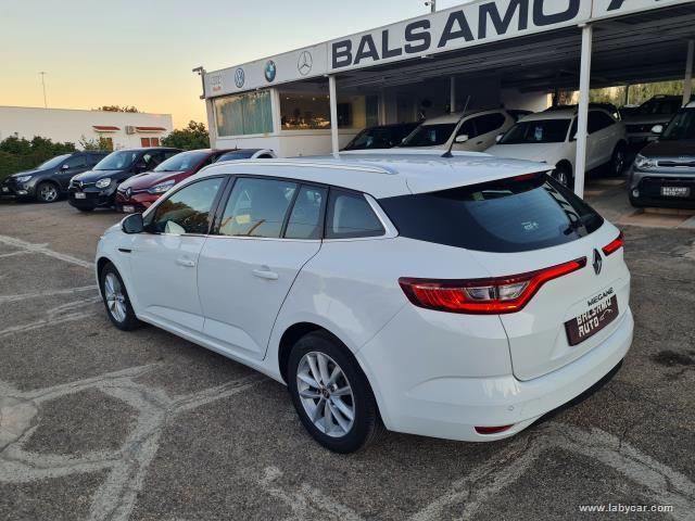 RENAULT Mégane Sporter dCi 8V 110CV EDC