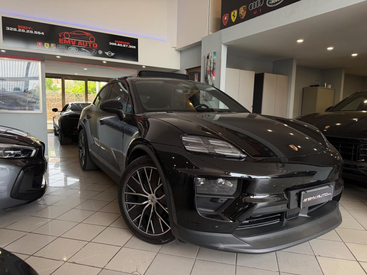 PORSCHE MACAN EV (2024) MACAN EV (120 KW)