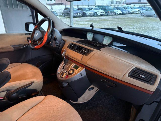 LANCIA Phedra EBNZINA/GPL FINO 09/33 AUTOMATICA 8 POSTI Emblema