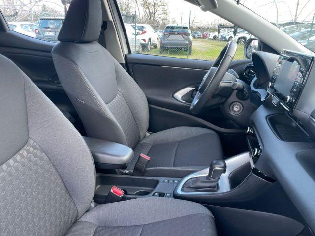 TOYOTA Yaris 1.5 Hybrid 5 porte Active
