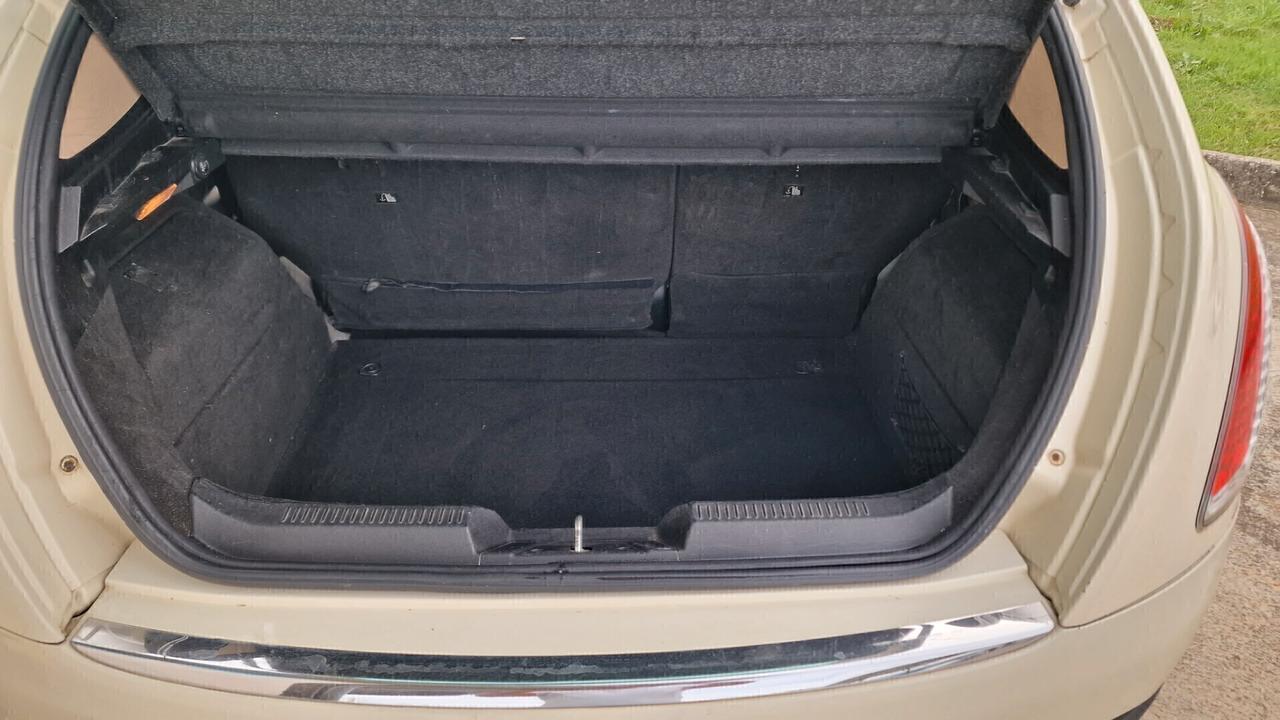 Lancia Delta 1.6 MJT Platino "TETTO APRIBILE"