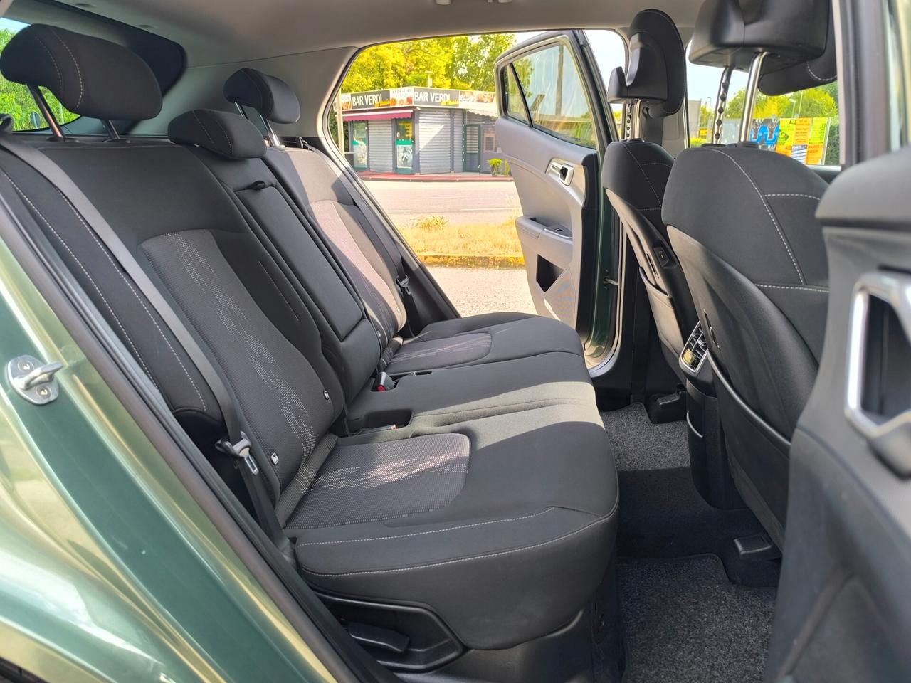 Kia Sportage 1.6 TGDi HEV AT Style
