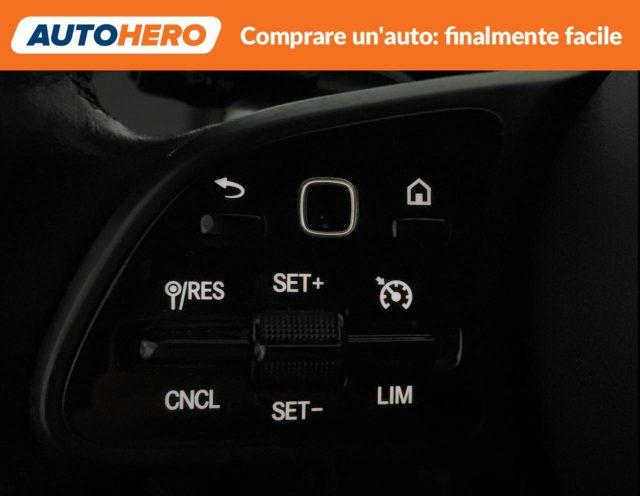 MERCEDES-BENZ GLB 180 d Automatic Sport