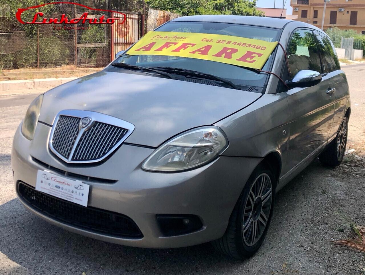 Lancia Ypsilon 1.3 MULTIJET 90 CV Sport MomoDesign