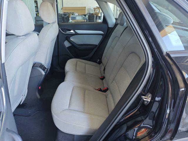 AUDI Q3 2.0 TDI quattro, Navi, Tetto panorama, Retrocamera