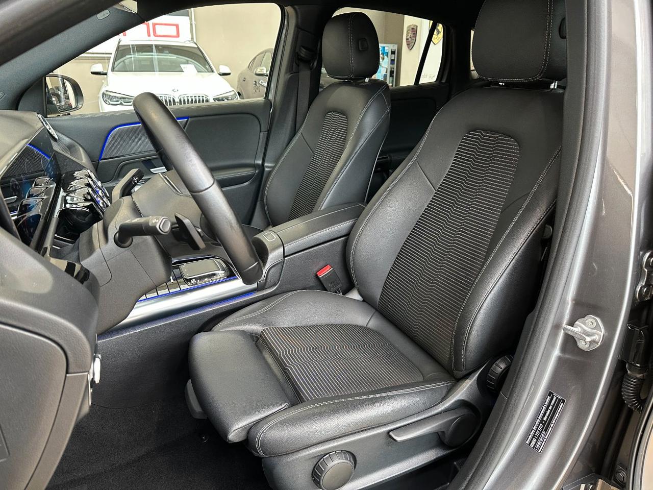 Mercedes GLA 200 d Sport Plus auto-LED-18"-Camera-Carplay-IVA