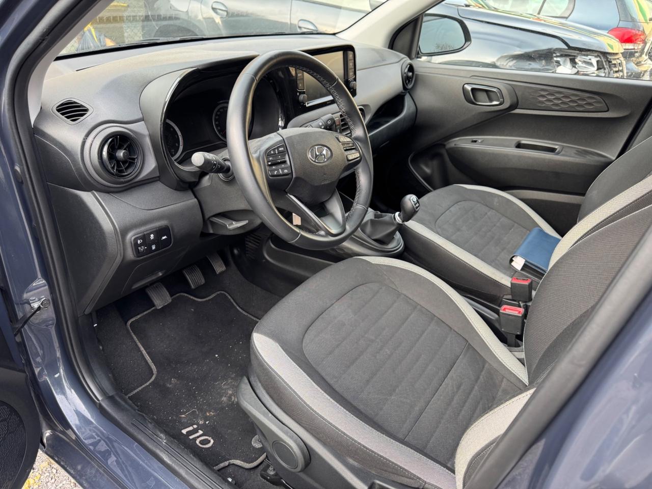 HYUNDAI I10 1.0 BENZINA SINISTRATA MARCIANTE AIRBAG OK