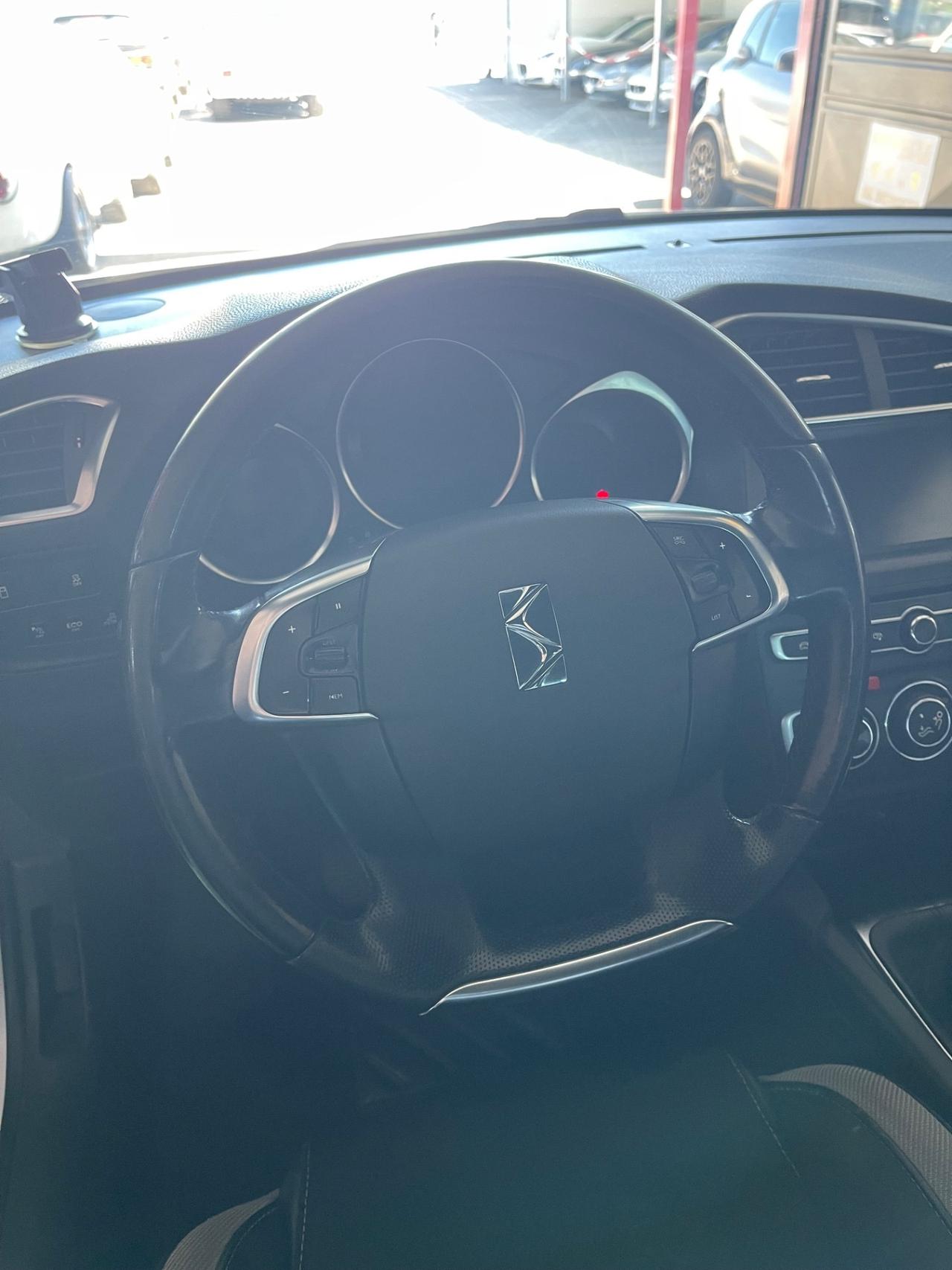DS4 1.6 HDi Neopatentati PERMUTE RATE