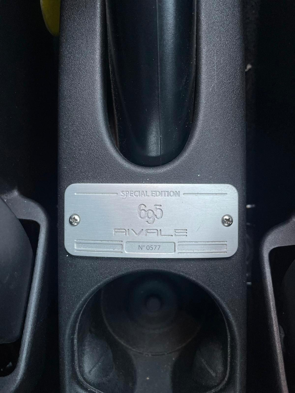 Abarth 695 C 1.4 Turbo T-Jet Rivale