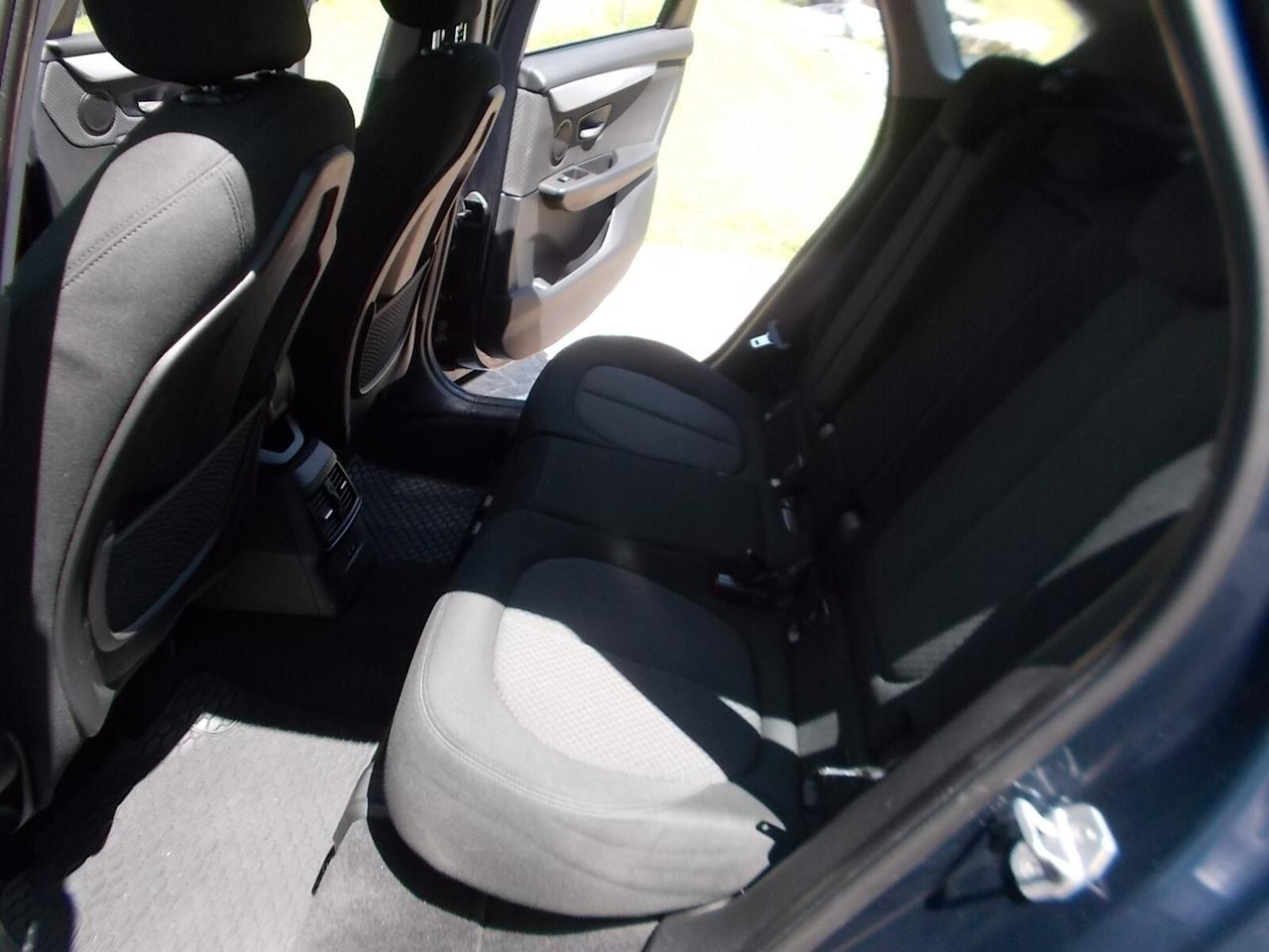 Bmw 220d Active Tourer Advantage Autom.