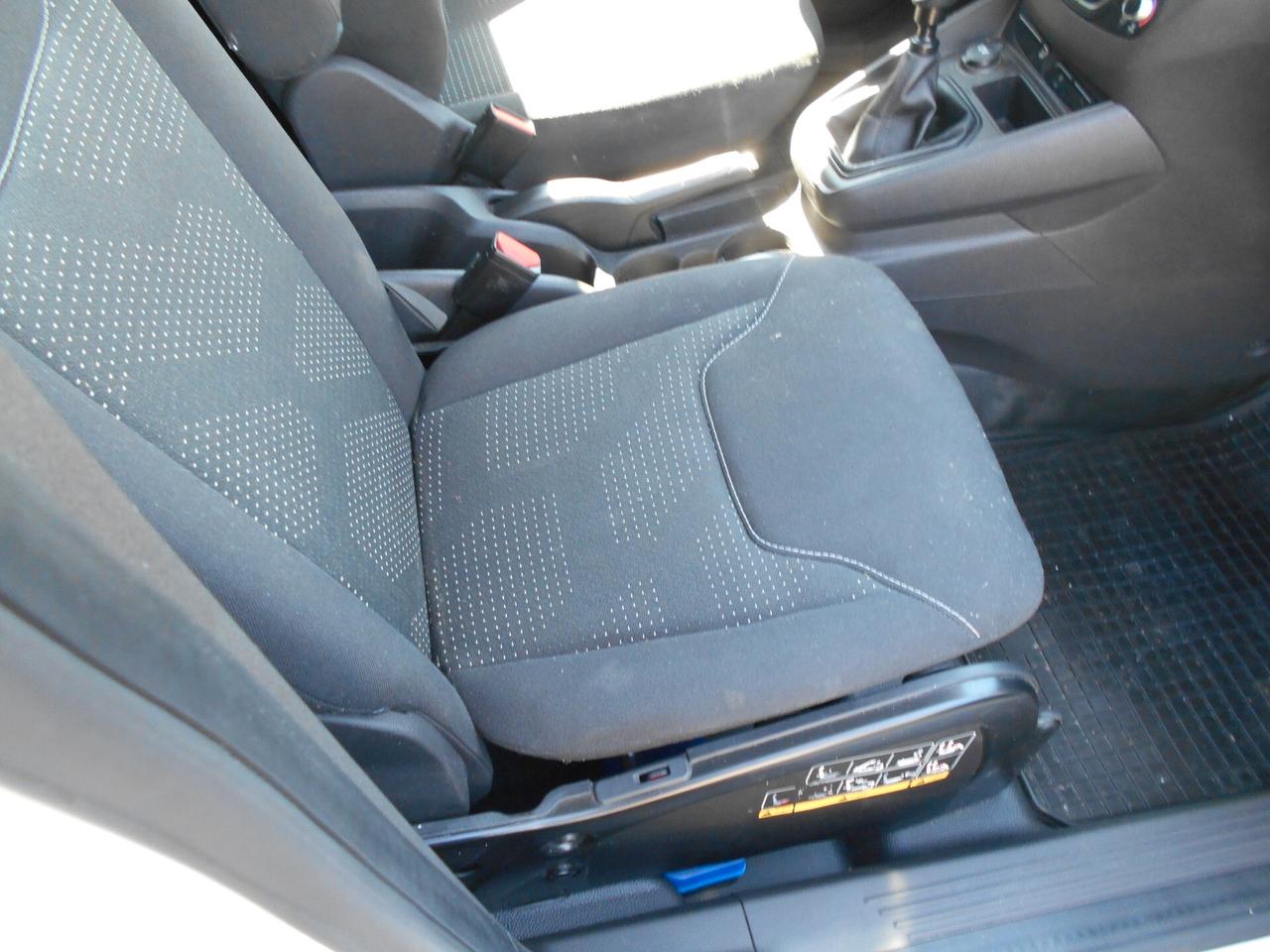 FORD TRANSIT COURIER 1.0 VAN ALLESTITO COVER PER ALIMENTI E MEDICINALI