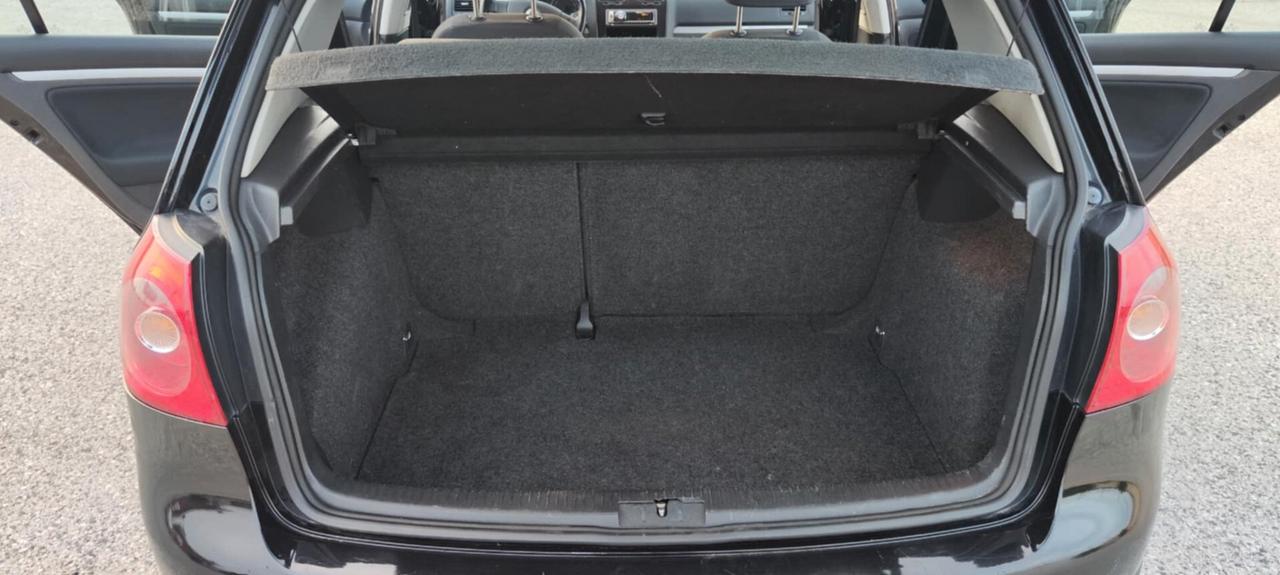 Volkswagen Golf 2.0 TDI DPF 4mot. 5p. GT Sport