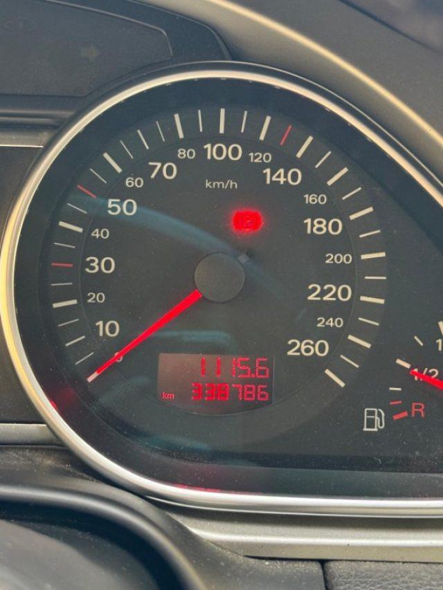 AUDI Q7 3.0 V6 TDI 233CV quattro tiptronic