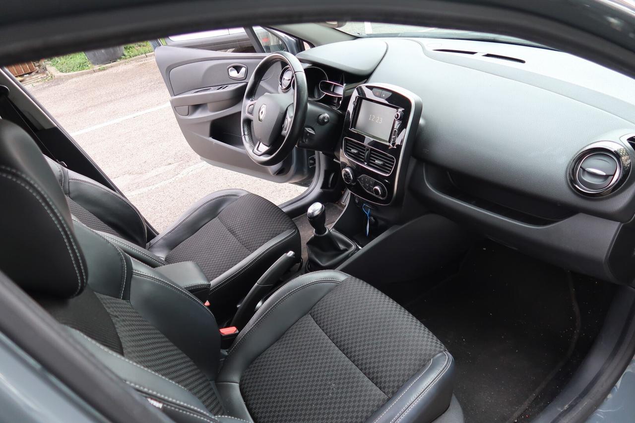 Renault Clio Sporter dCi 8V 90 CV Moschino Intens N1
