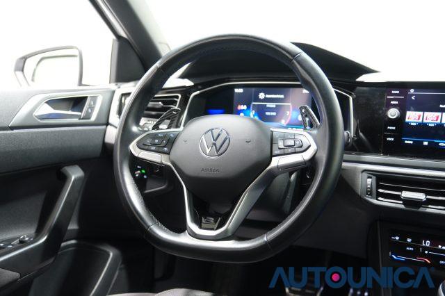 VOLKSWAGEN Polo 1.0 TSI DSG R-LINE AUTOMATICA NEOPATENTATI