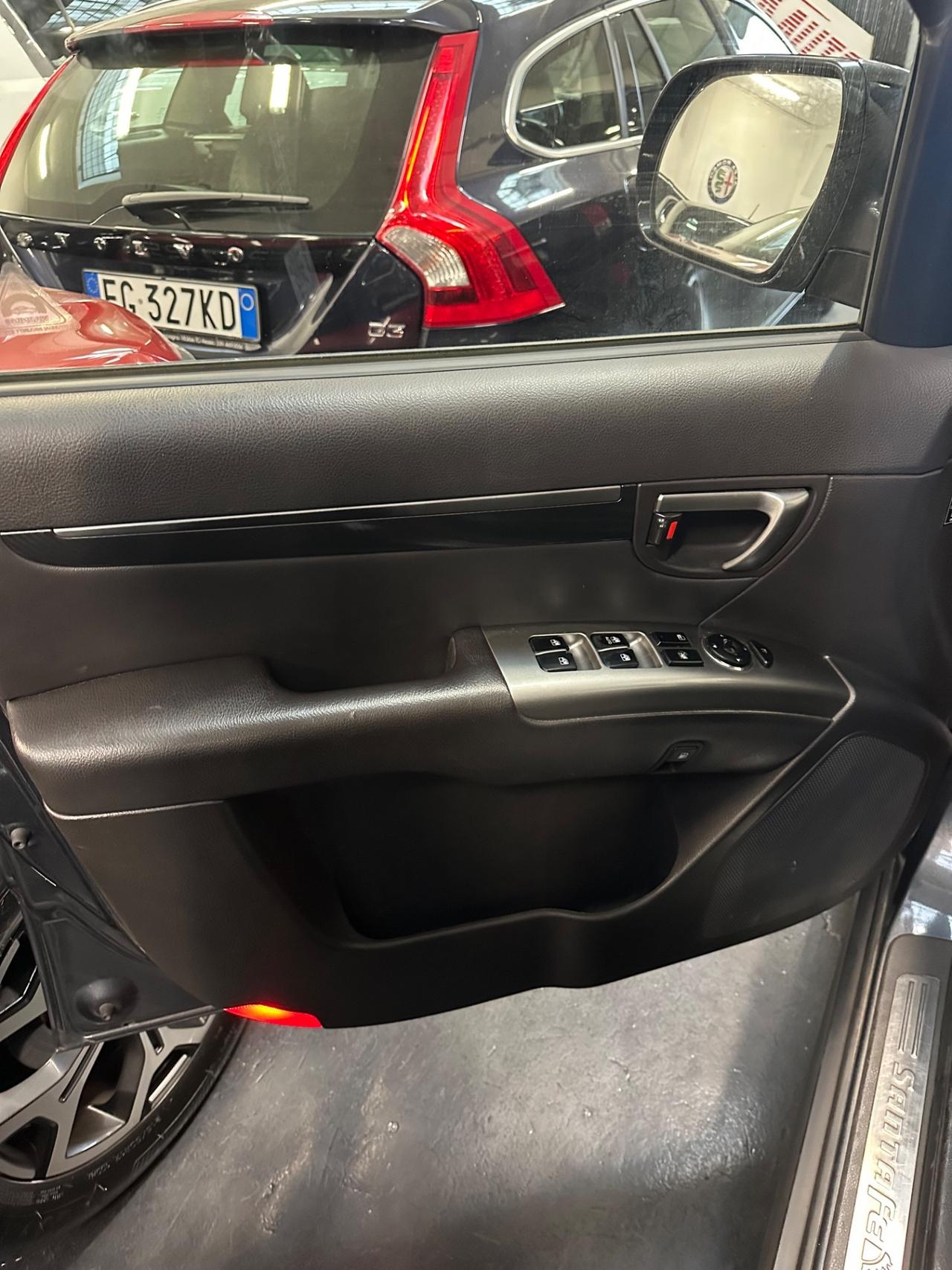 Hyundai Santa Fe 7posti automatica 2.2 CRDi VGT 4WD Style