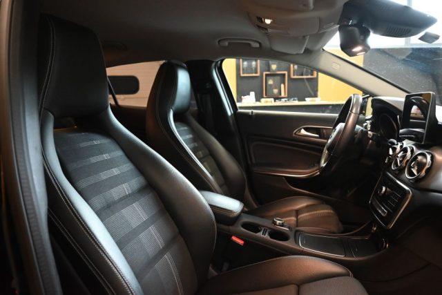 MERCEDES-BENZ GLA 180 SPORT AUTO NAVI TEL CAM 18"CRUISE PELLE/TESS.FULL!