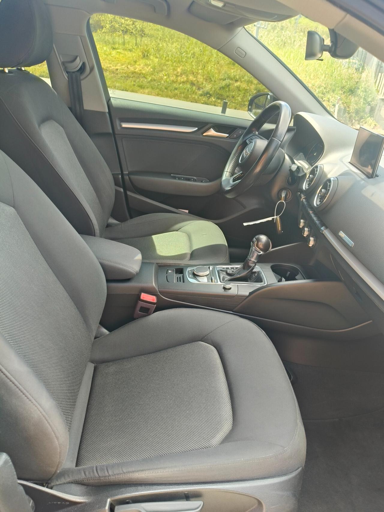 Audi A3 SPB 2.0 TDI S tronic Sport