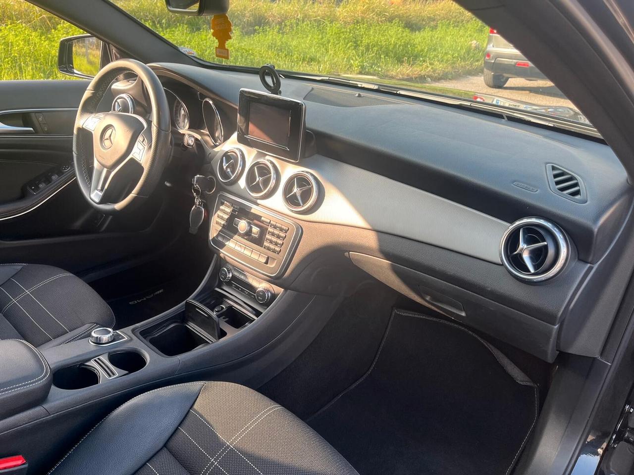 Mercedes-benz GLA 220 CDI Automatic 4Matic