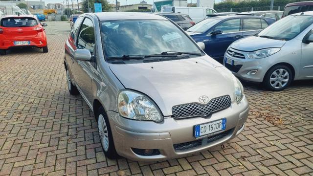 TOYOTA Yaris 1.0i 16V cat 3 porte