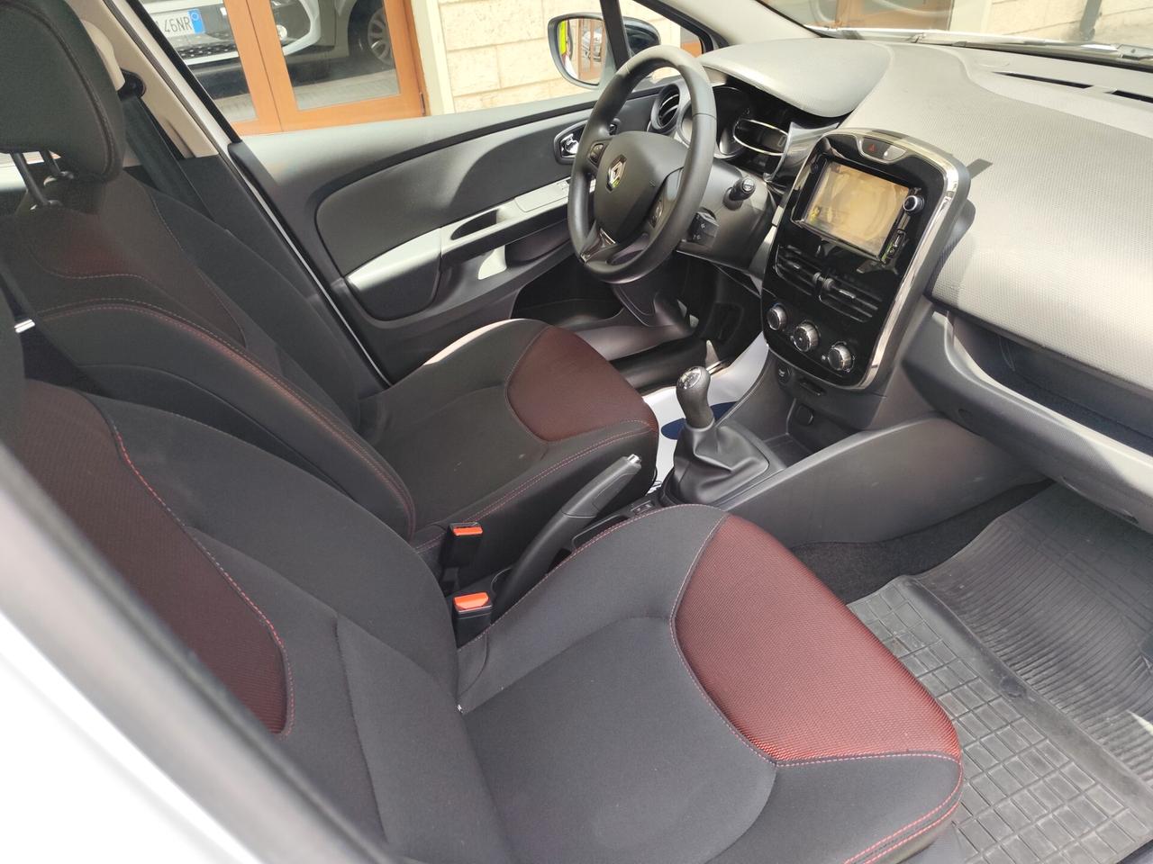 Renault Clio 1.5 dCi 75CV DIESEL NAVI