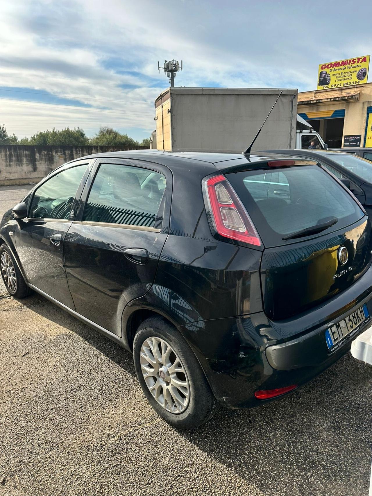 Fiat Punto 1.3 MJT II 75 CV 5 porte Pop