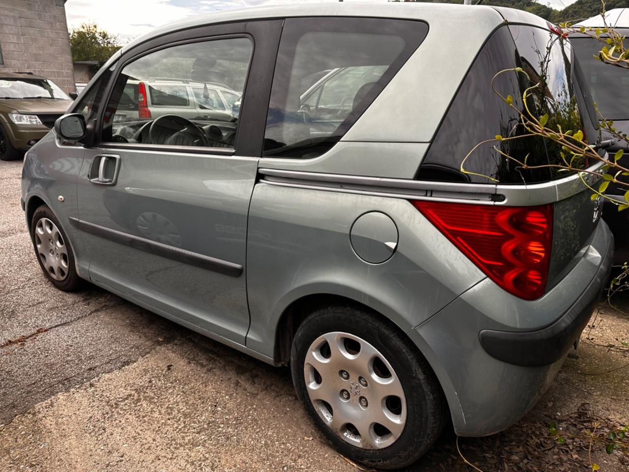 Peugeot 1007 1.4 HDi Sporty
